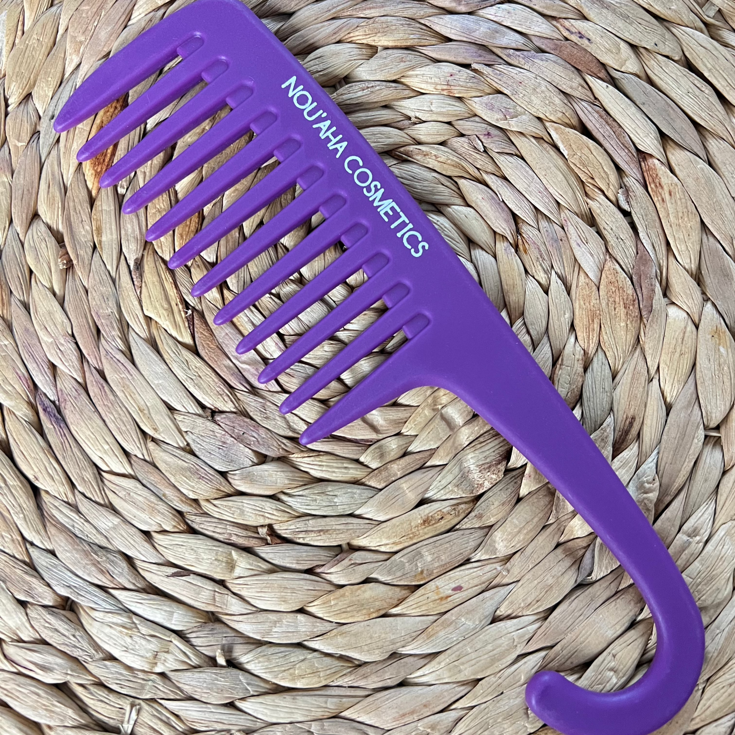 Peigne à larges dents